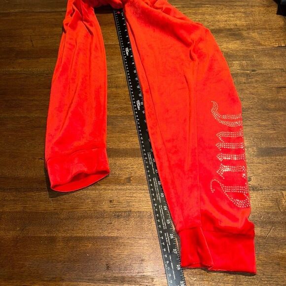 Juicy Couture Velour Sleepwear Lounge Set - Picture 9 of 9